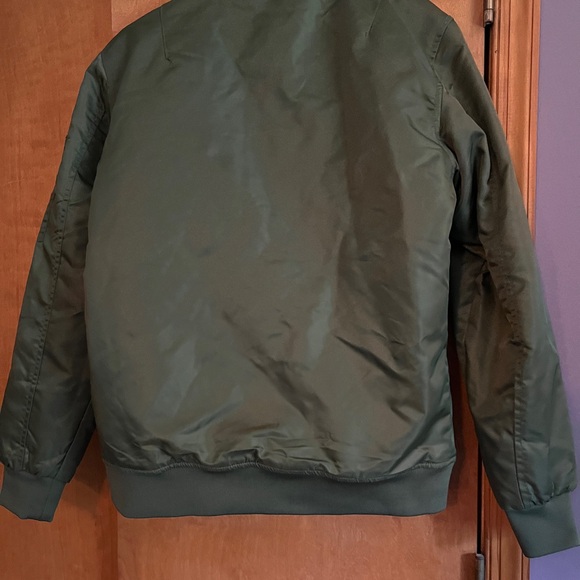 Men’s army green bomber jacket - Picture 2 of 10